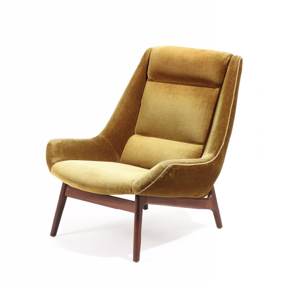 Danish Furniture Design : Velour Easy Chair with teak frame. Armrests, seat and back upholstered with green velour. 1940's. 