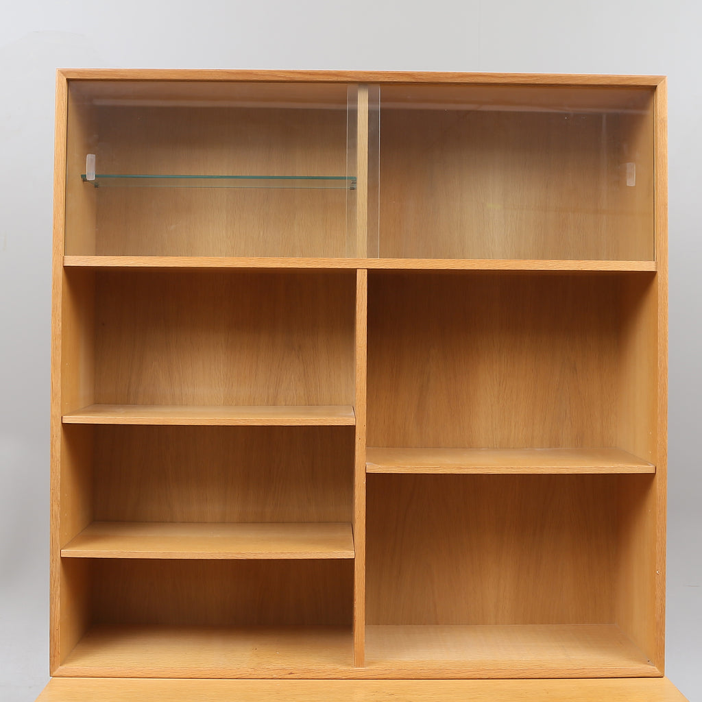 Scandinavian Shelf and Cabinet Unit